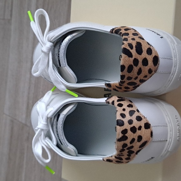 NIB Axel Arigato Clean 90 Sneakers - Picture 7 of 16